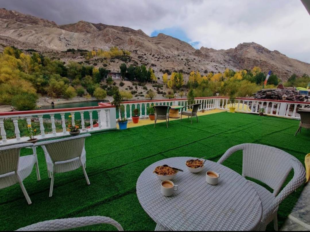 Hotel Lake View Nako Екстер'єр фото